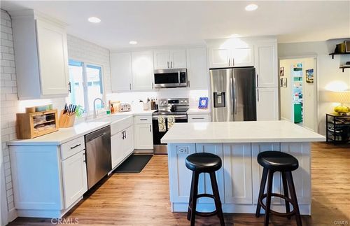 23432 Via San Martine, Aliso Viejo, CA, 92656-1140 | Card Image