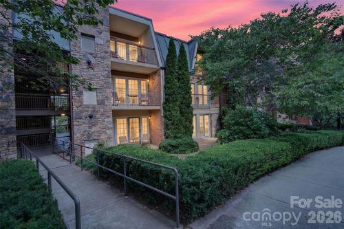 325 Bowling Park Rd, Asheville, NC, 28803 | Card Image
