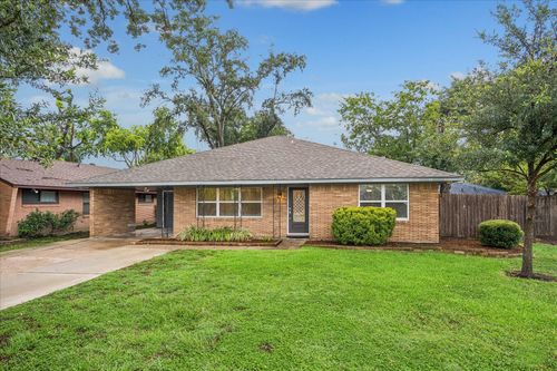 4402 Libbey Ln, Houston, TX, 77092-5303 | Card Image