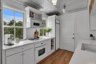 Chef's Kitchen | Image 3