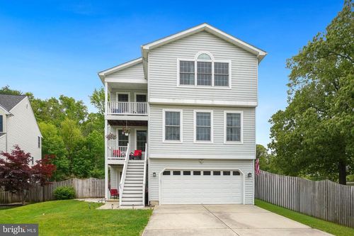 711 Mimosa Cove Rd, Deale, MD, 20751-9754 | Card Image
