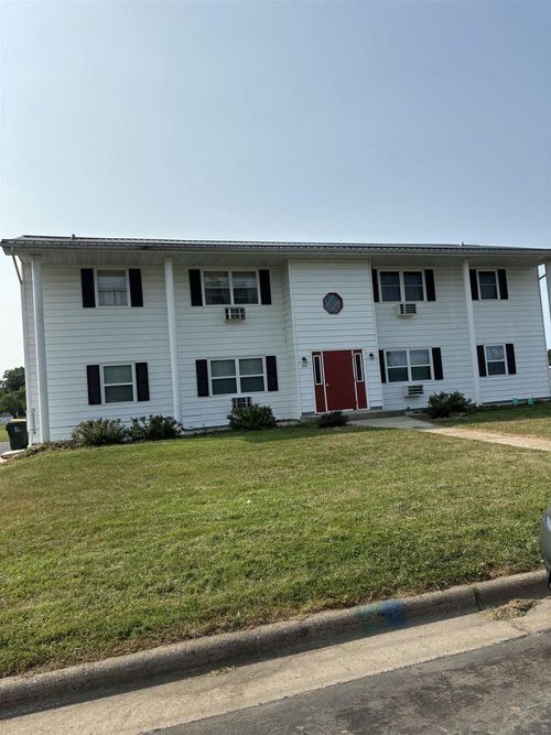 106 Southview Rd, Boscobel, WI, 53805-1931 | Card Image