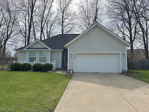613 Ericston Ct, Painesville, OH, 44077-4354 | Card Image