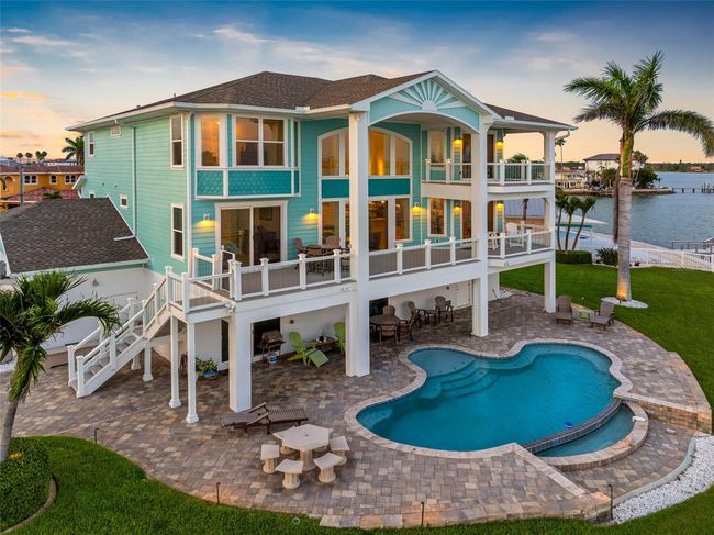 11000 8 Th St E, House other with 4 bedrooms, 5 bathrooms and null parking in Treasure Island FL | Image 58