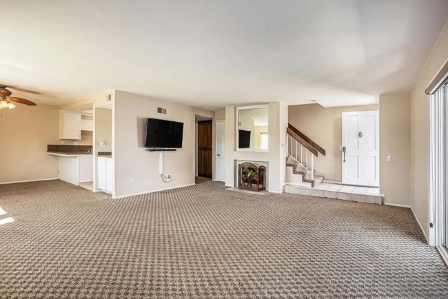 64 Montego Ct, Condo with 2 bedrooms, 3 bathrooms and 2 parking in Coronado CA | Image 5