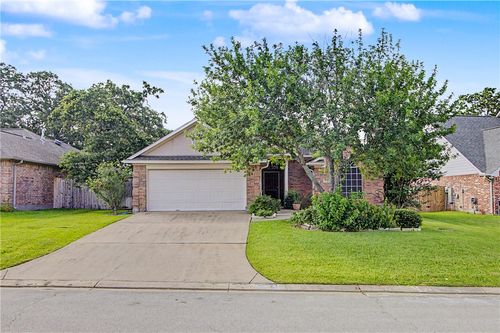 3118 Pleasant Grove Dr, College Station, TX, 77845-5041 | Card Image