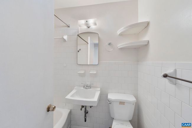 1304 Lester Dr, House other with 3 bedrooms, 3 bathrooms and null parking in CHARLOTTESVILLE VA | Image 17