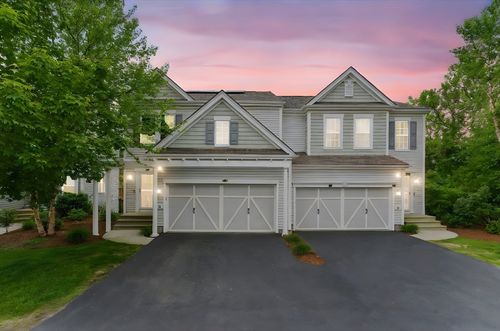 237-13 Wayside Dr, Hopkinton, MA, 01748-2814 | Card Image