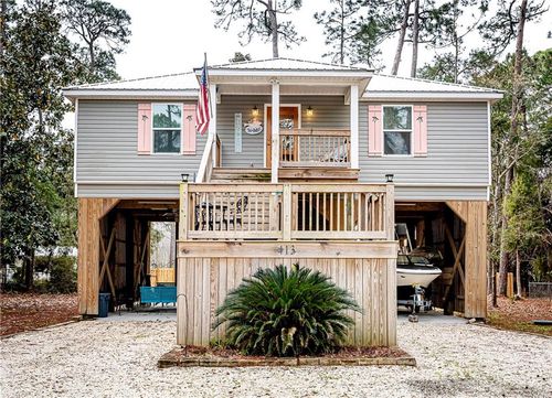 413 Chenault Ave, Dauphin Island, AL, 36528-3526 | Card Image