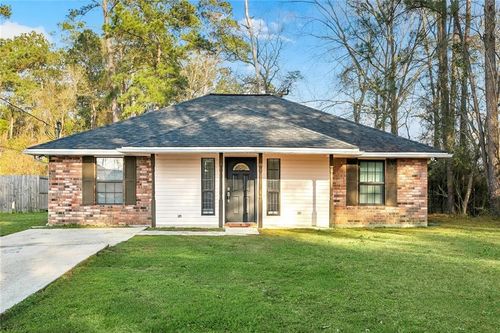 42268 Will E Wright Jr Dr, Hammond, LA, 70403-7666 | Card Image