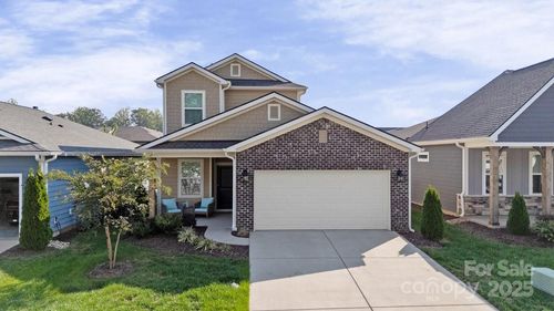 6096 Pier Dr, Denver, NC, 28037-0820 | Card Image