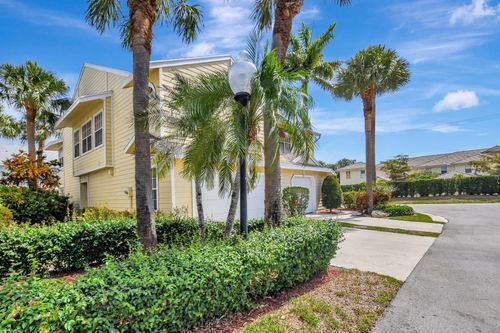 5043 Pointe Emerald Ln, Boca Raton, FL, 33486-1445 | Card Image