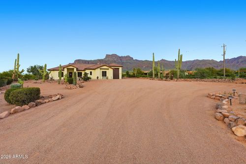 1067 S Trigger Ct, Apache Junction, AZ, 85119-8863 | Card Image