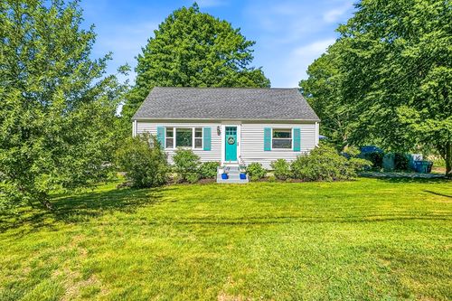 106 Causeway St, Hudson, MA, 01749-3243 | Card Image