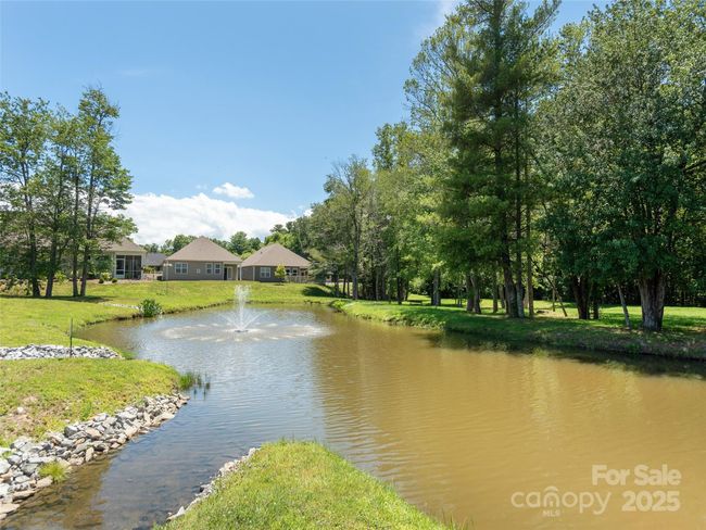 51 Honeycrisp Ct, House other with 2 bedrooms, 2 bathrooms and null parking in Flat Rock NC | Image 39