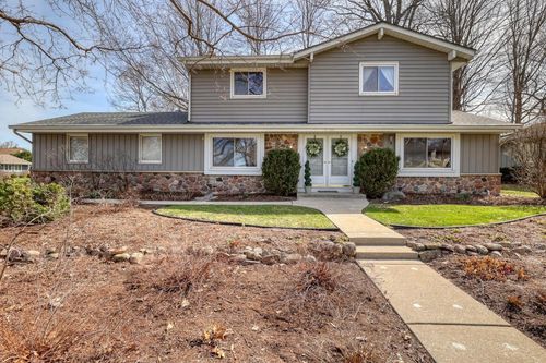 14235 W Wilbur Drive, New Berlin, WI, 53151 | Card Image