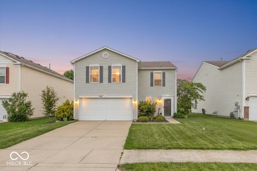 9698 W Lantern Ln, Pendleton, IN, 46064-9469 | Card Image