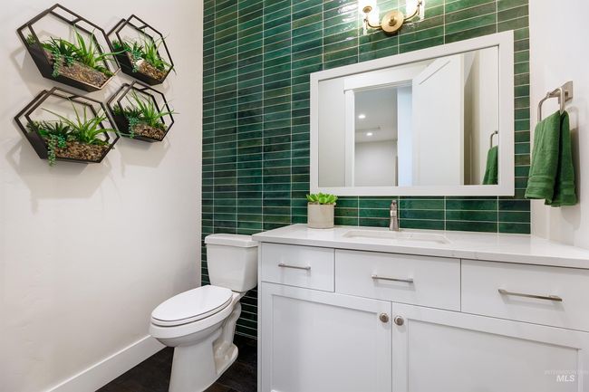 104 S Gresham Way, House other with 3 bedrooms, 4 bathrooms and 4 parking in Eagle ID | Image 30