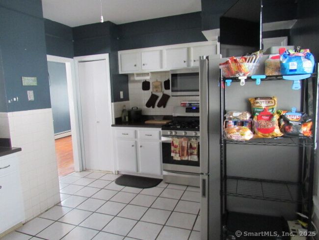 76 Porter St, House other with 2 bedrooms, 2 bathrooms and 3 parking in Bridgeport CT | Image 20