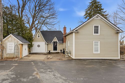 193 Henry St, Trenton, ON, K8V3V4 | Card Image