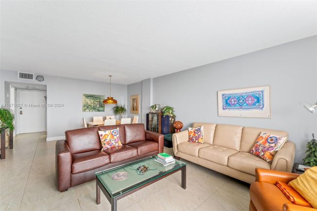 1722 - 3800 S Ocean Dr, Condo with 1 bedrooms, 1 bathrooms and null parking in Hollywood FL | Image 10