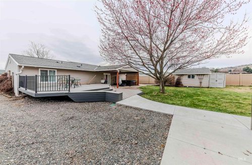 2646 25th St, Clarkston, WA, 99403-1632 | Card Image