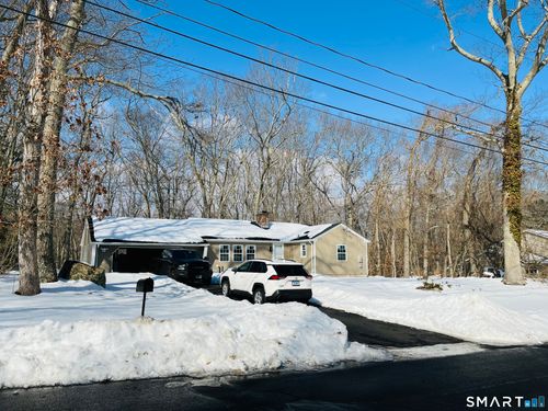 19 Sapia Dr, Niantic, CT, 06357-1712 | Card Image