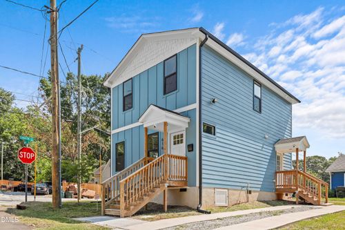616 Belt St, Durham, NC, 27701-3802 | Card Image