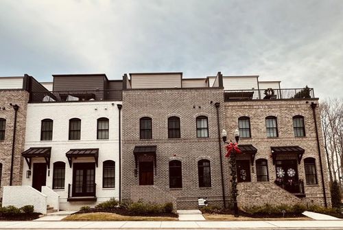 332 Sugarview Rd, Sugar Hill, GA, 30518-3860 | Card Image