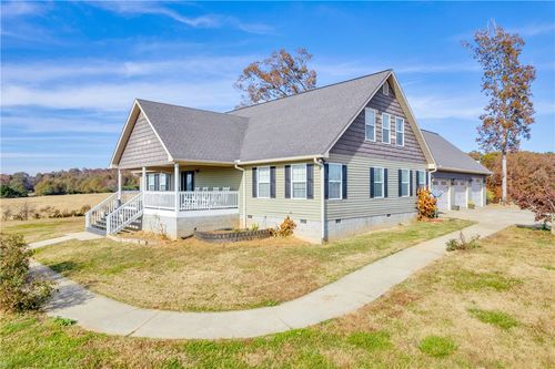 2007 N Akins Bridge Rd, Eastanollee, GA, 30538-2986 | Card Image