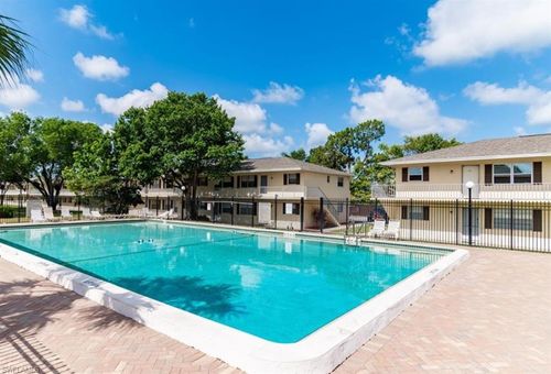 l3-3325 Airport Rd N, NAPLES, FL, 34105-2850 | Card Image