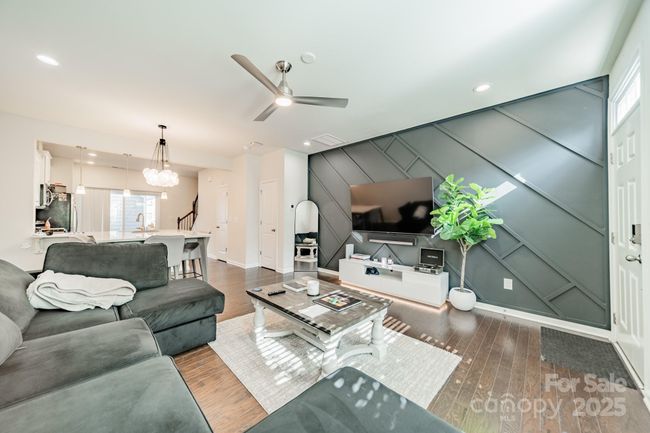 11546 Red Rust Ln, Townhouse with 2 bedrooms, 3 bathrooms and null parking in Charlotte NC | Image 5