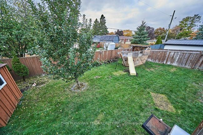 714 Pickering Beach Rd, House other with 4 bedrooms, 2 bathrooms and 4 parking in Ajax ON | Image 27