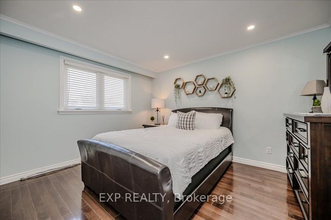 4 Buckley Cres, House other with 4 bedrooms, 2 bathrooms and 2 parking in Etobicoke ON | Image 8