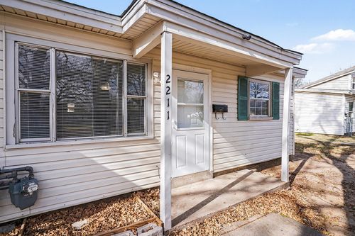 2211 Barbell Lane, Fort Worth, TX, 76111 | Card Image