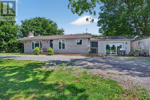 1692 Sharpe Rd, Odessa, ON, K0H2H0 | Card Image