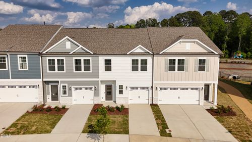 8750 Wardle Ct, Wake Forest, NC, 27587-1202 | Card Image