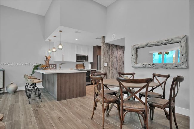 APT-3E - 5555 Collins Ave, Condo with 1 bedrooms, 2 bathrooms and null parking in Miami Beach FL | Image 11