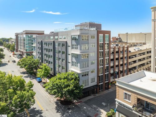 apt-58-100 E Washington St, Greenville, SC, 29601-2761 | Card Image