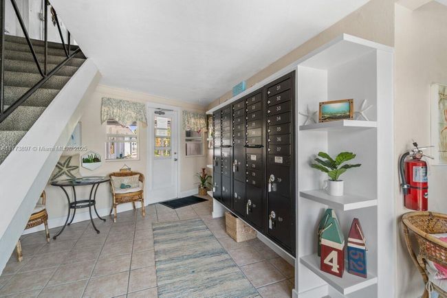 APT-17 - 4228 N Ocean Dr, Condo with 0 bedrooms, 1 bathrooms and null parking in Lauderdale By The Sea FL | Image 24