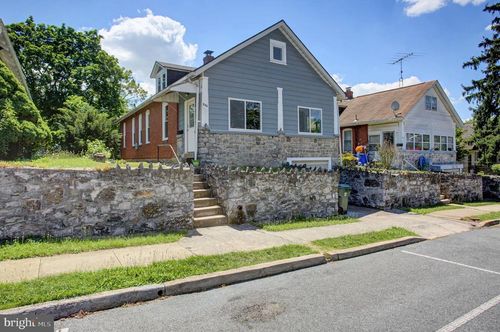 846 Guilford Ave, HAGERSTOWN, MD, 21740-6311 | Card Image