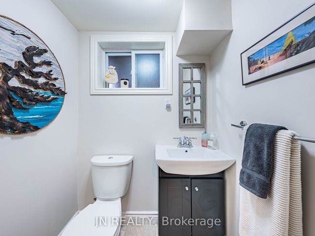 10 Roseheath Ave, House attached with 2 bedrooms, 2 bathrooms and null parking in Toronto ON | Image 39