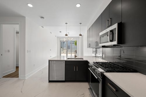 1007-222 West Ave, Austin, TX, 78701-4657 | Card Image