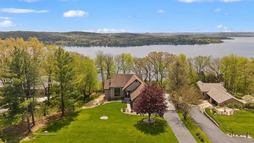 W10725 Wildwood Way, Poynette, WI, 53955-8425 | Card Image