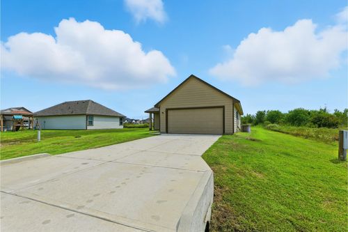 244 Road 5506, Cleveland, TX, 77327-4638 | Card Image