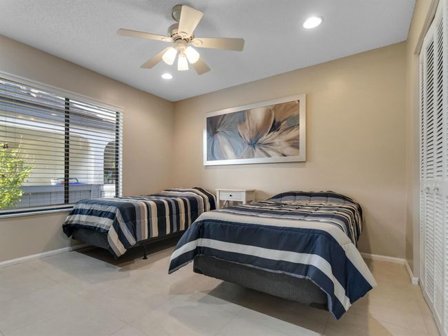 10088 Laurelwood Pl, Condo with 2 bedrooms, 2 bathrooms and null parking in Boynton Beach FL | Image 15