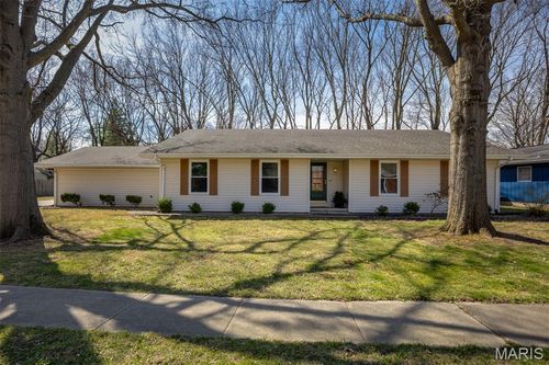 2900 W Lawrence Ave, Springfield, IL, 62704-1018 | Card Image