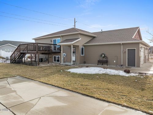 3409 Spruce Lane, Minot, ND, 58701 | Card Image