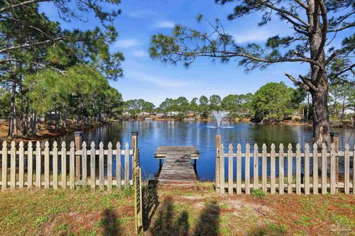 2021 Reserve Blvd, Gulf Breeze, FL, 32563-7041 | Card Image