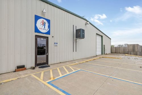 24298 Highway 98, Boonville, MO, 65233-3111 | Card Image